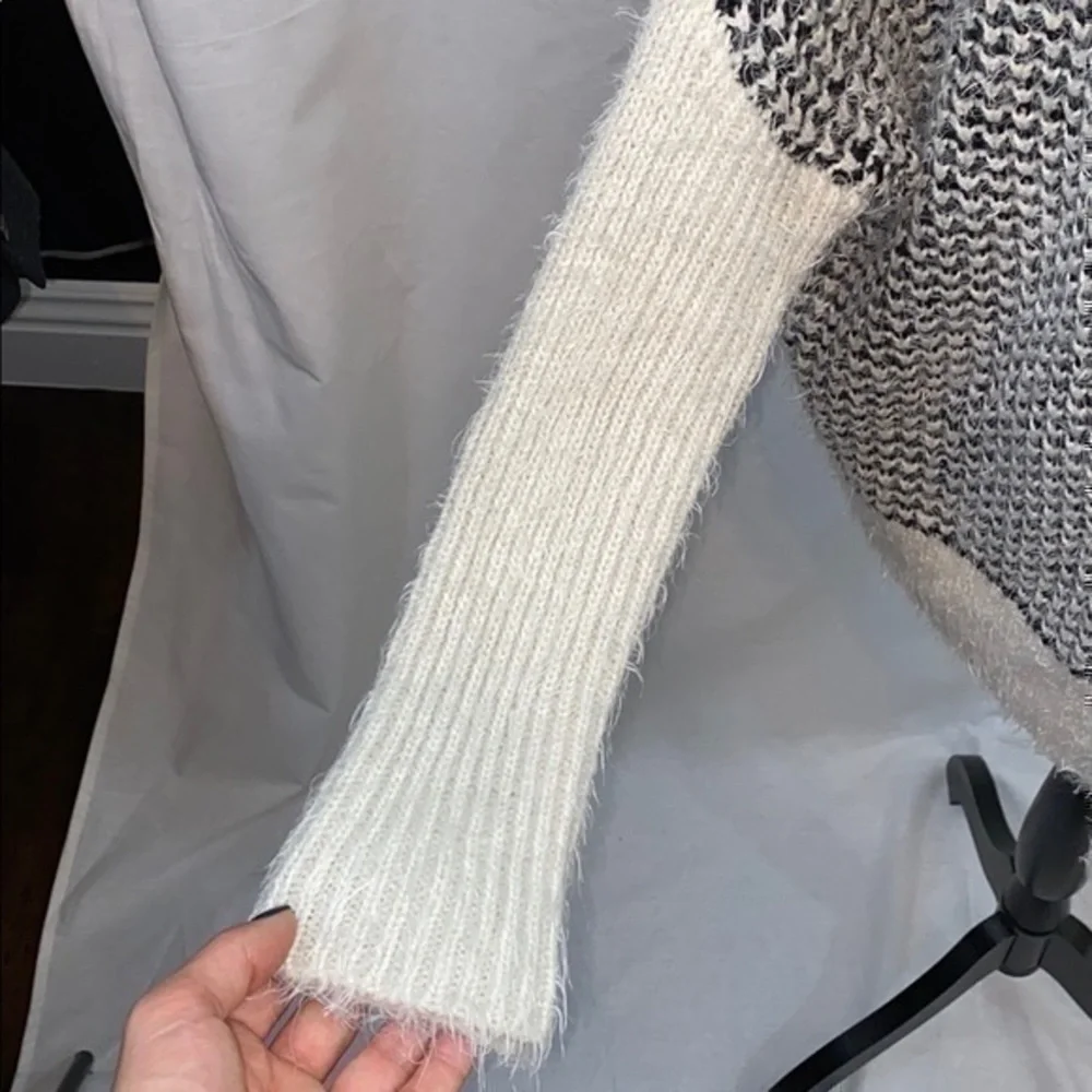 UEC RD Style Dolamon open front cardigan sweater medium